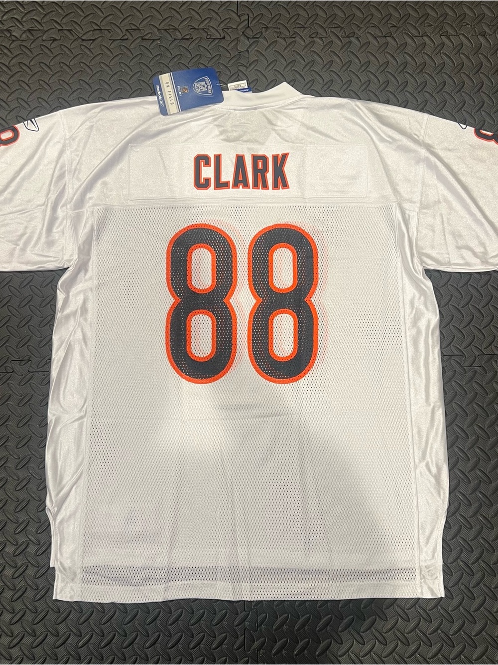 Chicago Bears Reebok Desmond Clark #88 On Field Away Jersey Size XL